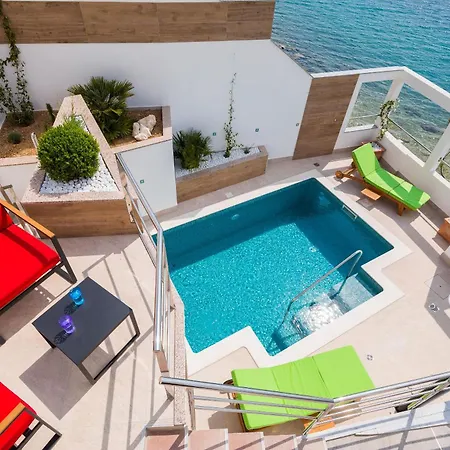 Duplex Laurentis - Private Pool - Beachfront - Newly Built *