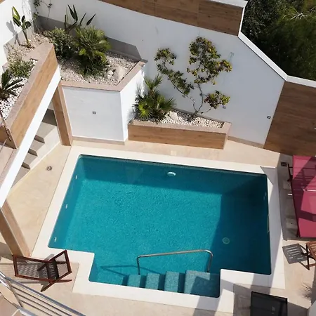 Villa Duplex Laurentis - Private Pool - Beachfront - Newly Built *