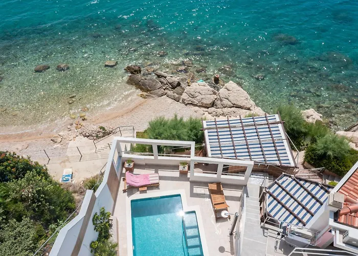 Duplex Laurentis - Private Pool - Beachfront - Newly Built * Stanici