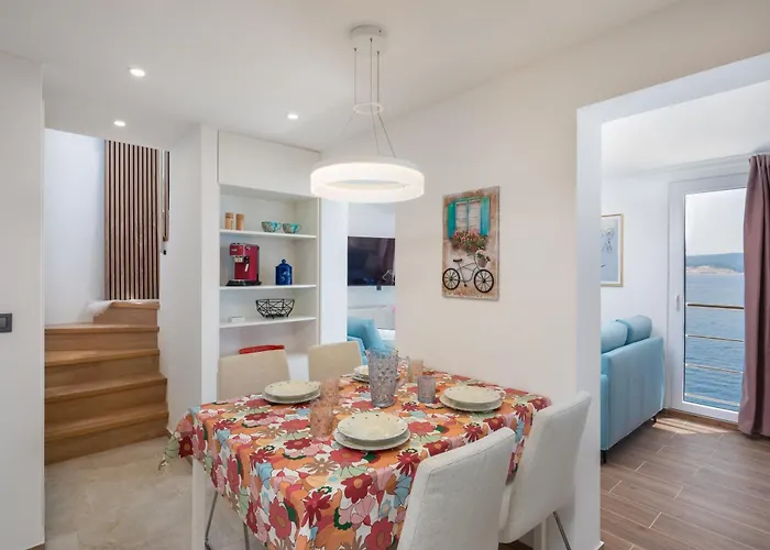 Duplex Laurentis - Private Pool - Beachfront - Newly Built